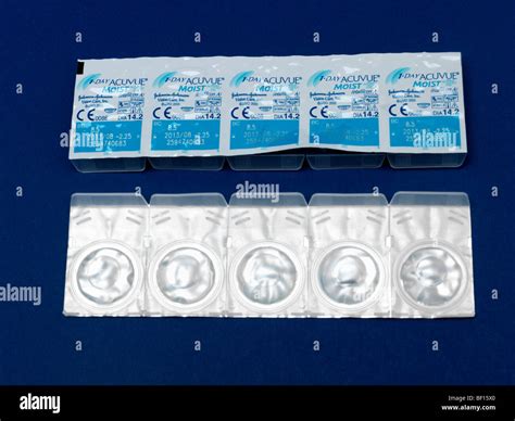 Contact Lens Pack .